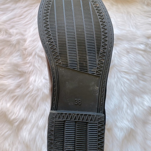 Burberry Sienna Equestrian Brown Rubber Rain Boots Size
38 or 7.5 in womens - Picture 8 of 12